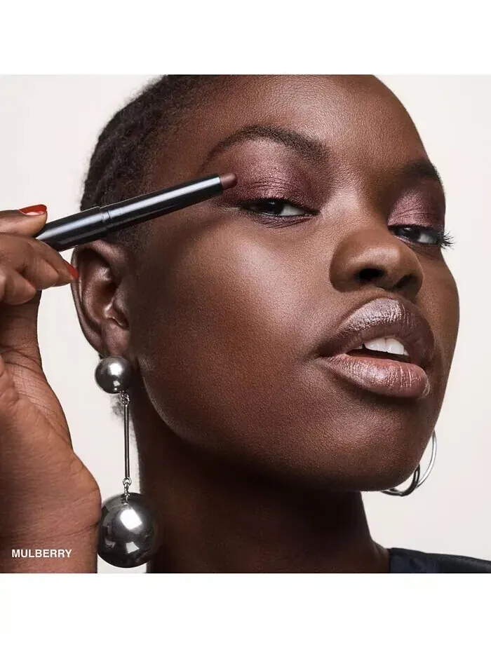 Стойкие кремовые тени для век Bobbi Brown — изображение 6 из 9