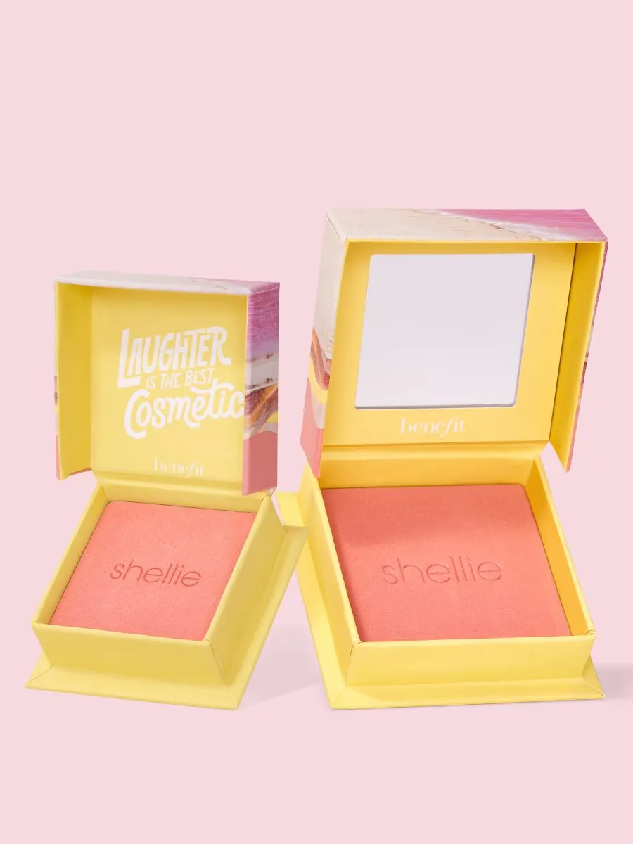Мини-румяна WANDERful World Silky-Soft Powder Blush Benefit Cosmetics, цвет shellie mini — изображение 10 из 10