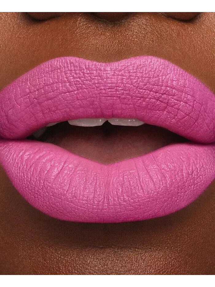 Губная помада MAC MACXimal Silky Matte, candy yum yum, 3,5 г — изображение 4 из 7