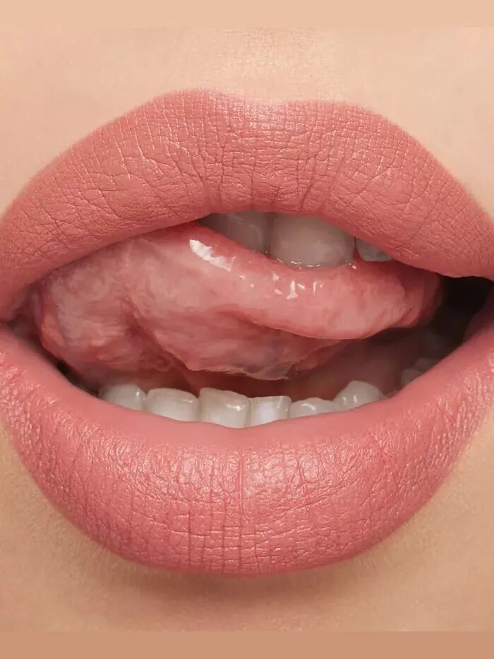 Губная помада MAC MACXimal Silky Matte, kinda sexy, 3,5 г — изображение 4 из 7