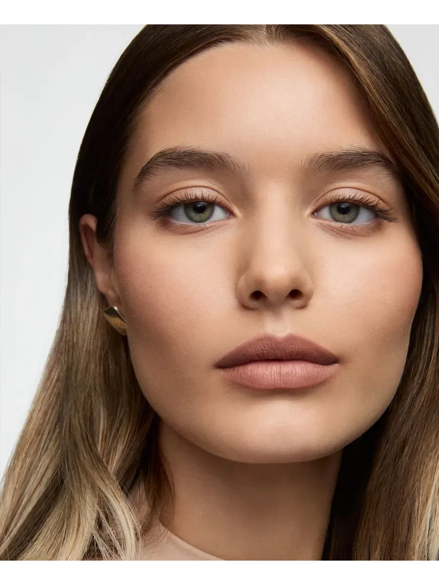 Карандаш для губ INGLOT Creamy Soft Lipliner, 0.04 унции — изображение 4 из 4