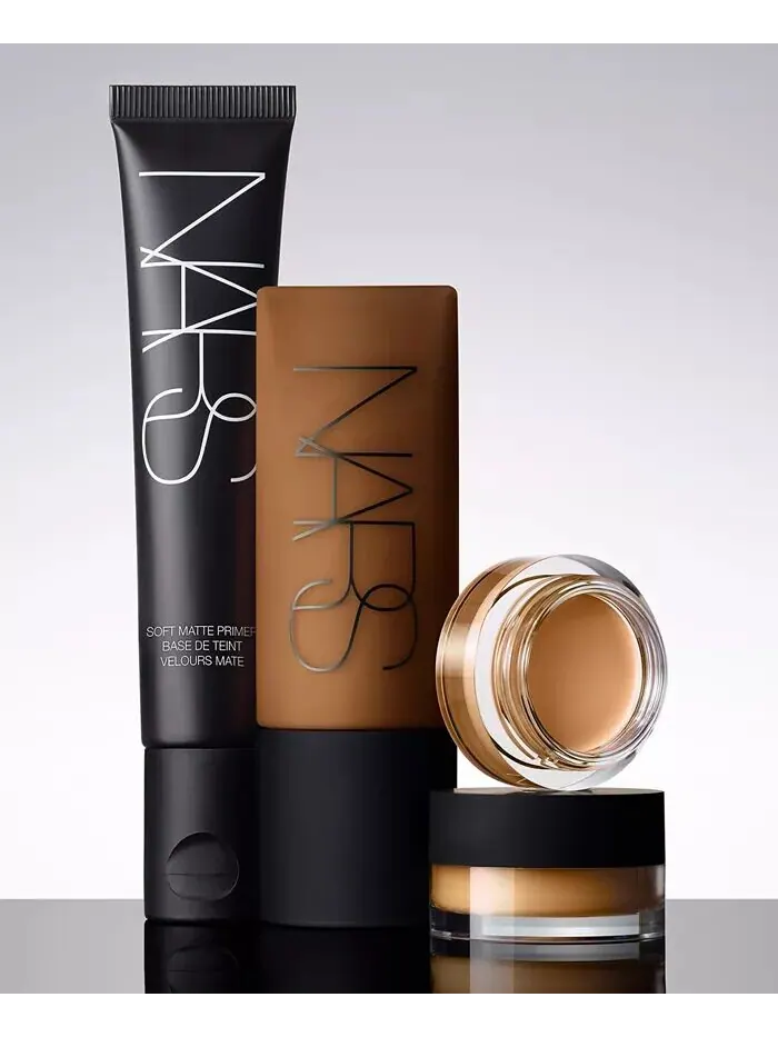 Мягкий матовый праймер Nars — изображение 5 из 5