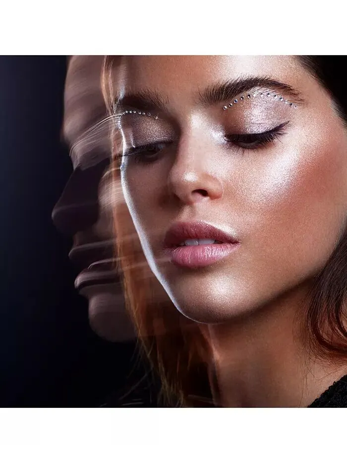 Небесная роса сияет повсюду Stila — изображение 4 из 6