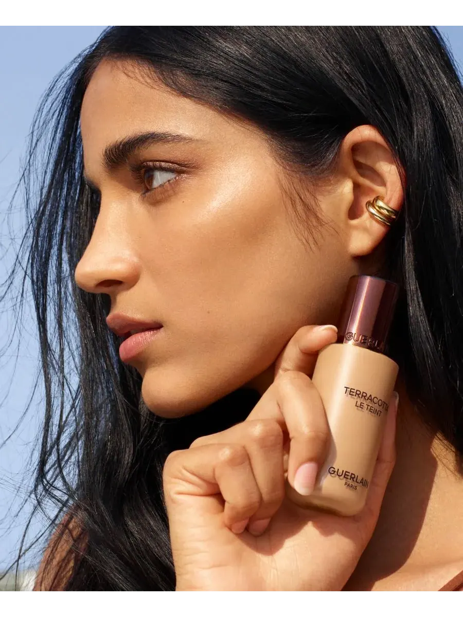 Терракотовая матовая основа Le Teint GUERLAIN — изображение 9 из 10
