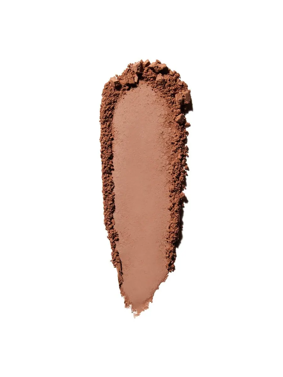 Матовая бронзирующая пудра Bobbi Brown — изображение 2 из 3