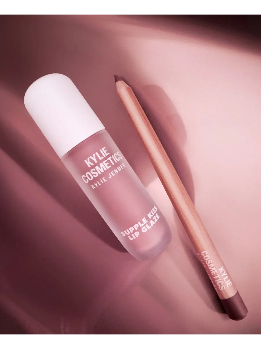Набор из 2 блестящих помад Kylie Cosmetics, цвет kylie — изображение 4 из 6
