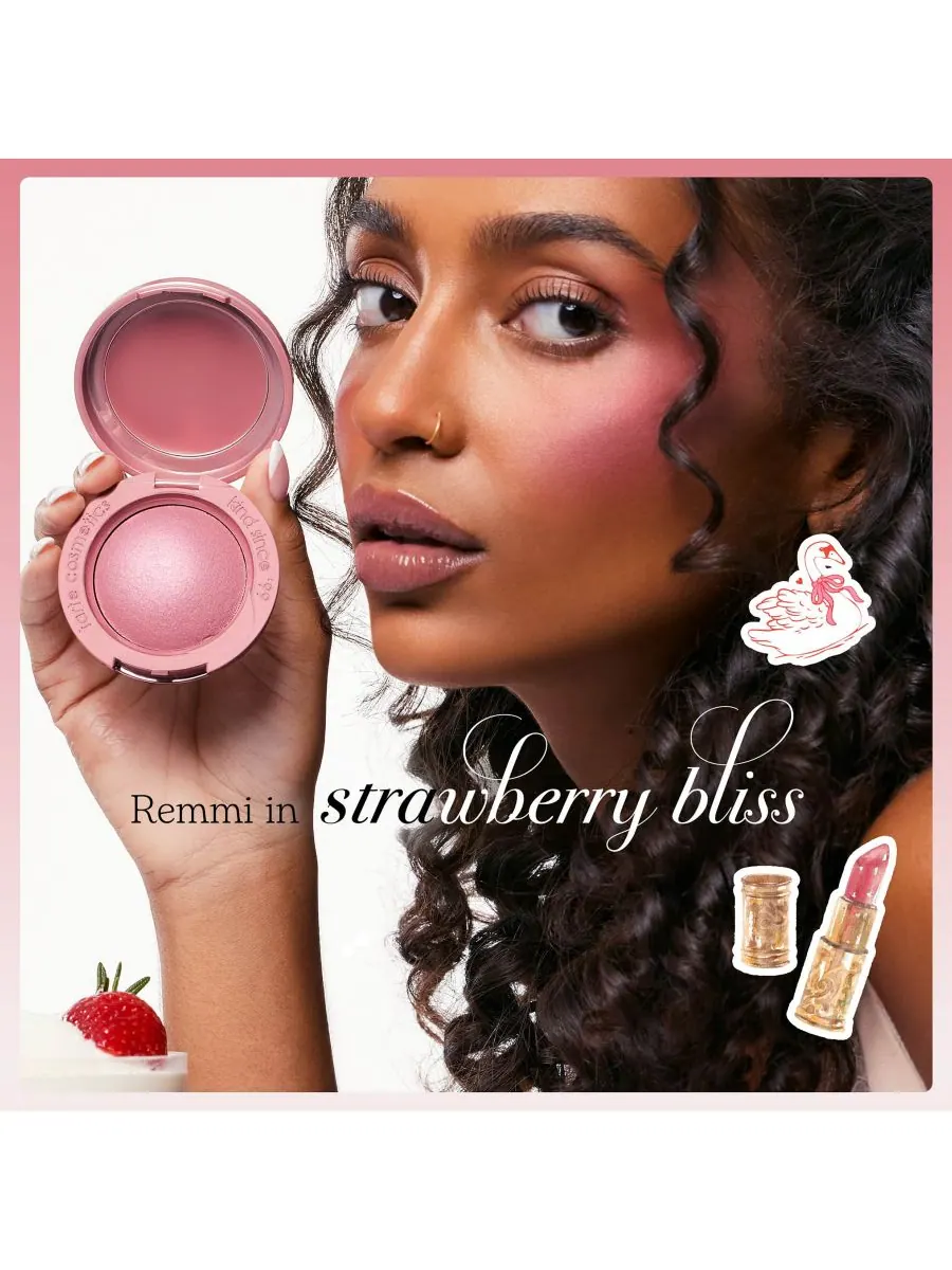 Румяна и сияющий набор Macaron Blush & Glow Tarte, цвет strawberry bliss — изображение 5 из 8
