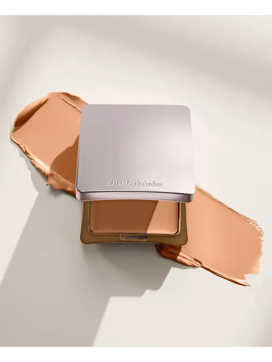 Elizabeth Arden Кремовая тональная основа Flawless Finish, наносимая спонжем — изображение 2 из 10