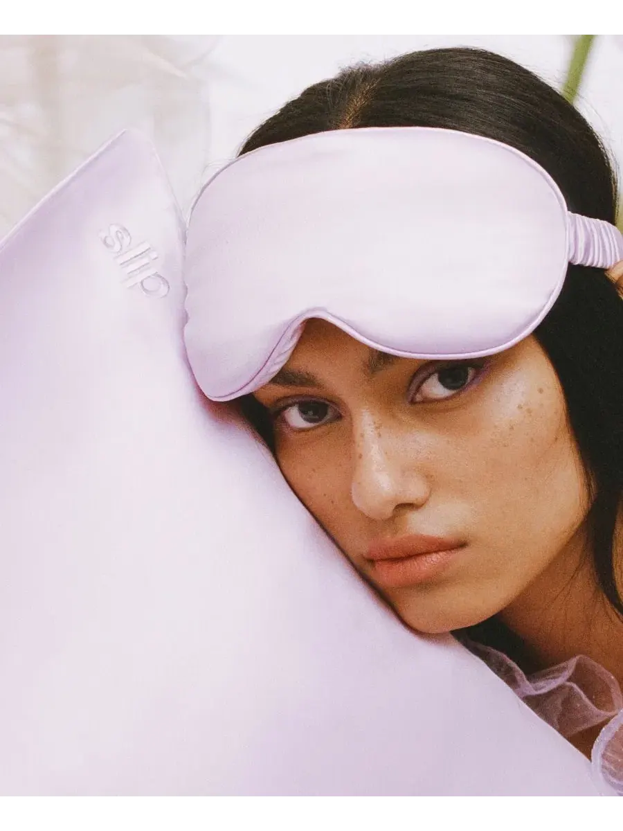 Маска для сна контурная из шелка с защитой ресниц, Pure Silk Contour Sleep Mask Slip — изображение 4 из 6