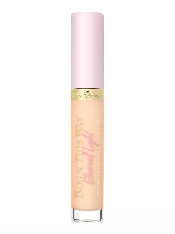 Born This Way Ethereal Light Осветляющий разглаживающий консилер Too Faced