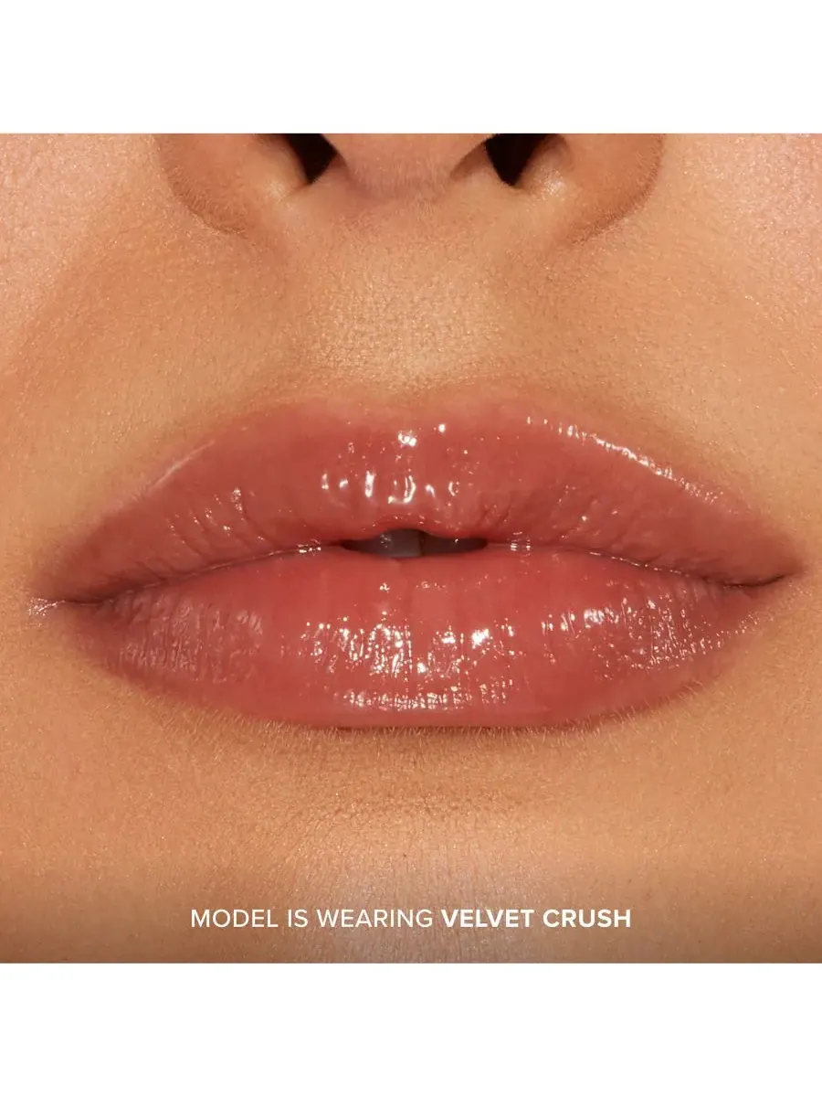 Увеличение губ с помощью инъекций для экстремального эффекта Clicks Too Faced, Velvet Crush — изображение 3 из 8