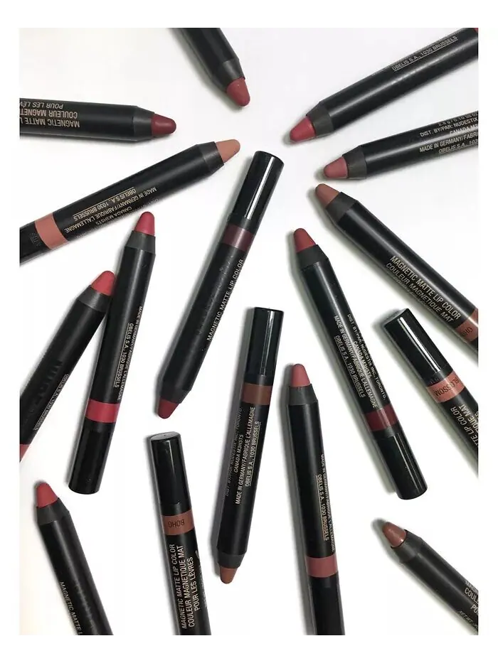 Магнитный матовый цвет губ Nudestix — изображение 9 из 9
