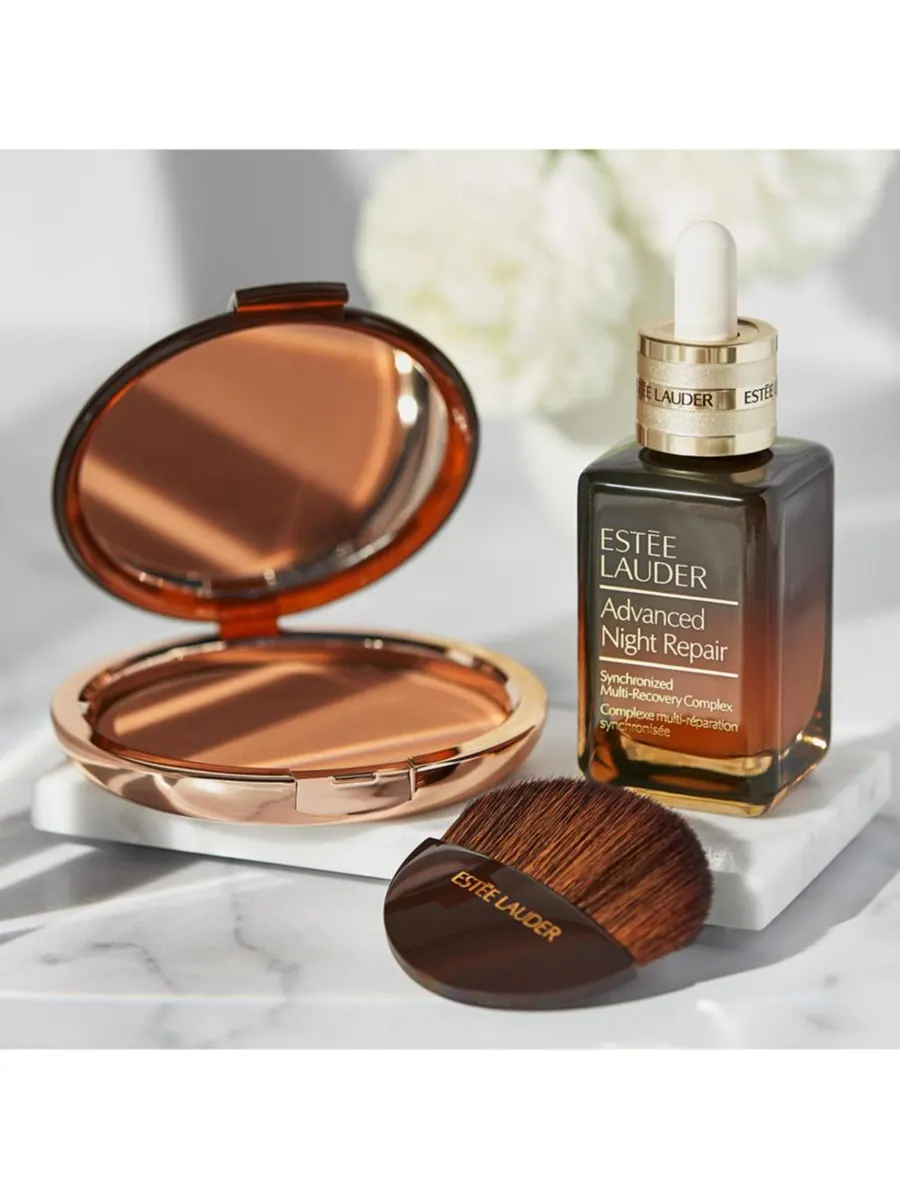 Пудра-бронзер Estée Lauder "Бронзовая богиня" medium deep — изображение 7 из 8