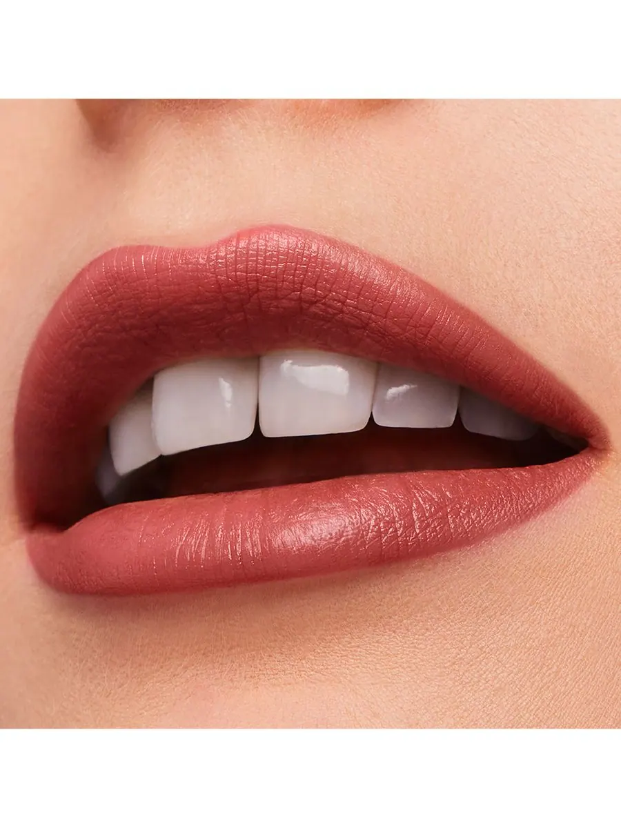 Помада Estée Lauder Pure Color, стойкая кремовая, цвет dynamic — изображение 3 из 10