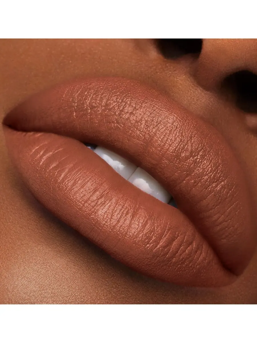 Стойкая кремовая помада Estée Lauder Pure Color, covetable — изображение 3 из 10