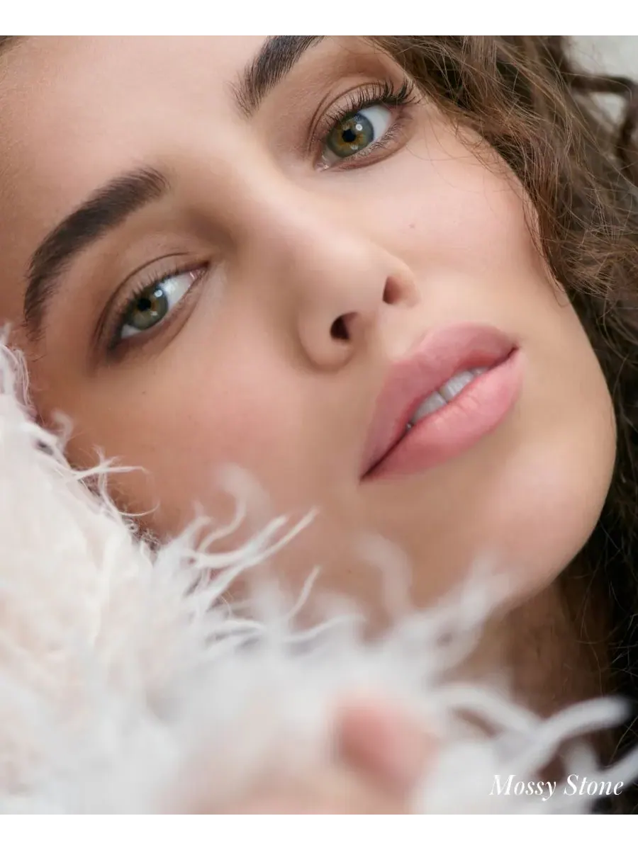 Матовые кашемировые тени для век RMS Beauty, Mossy Stone — изображение 4 из 10