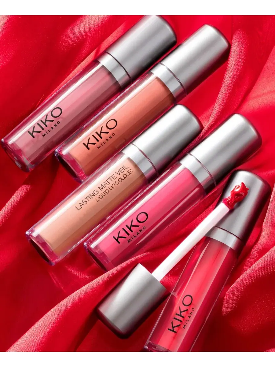 Матовая жидкая помада для губ KIKO Milano Lasting Matte Veil, 4 г, 07 Warm Mauve — изображение 5 из 8