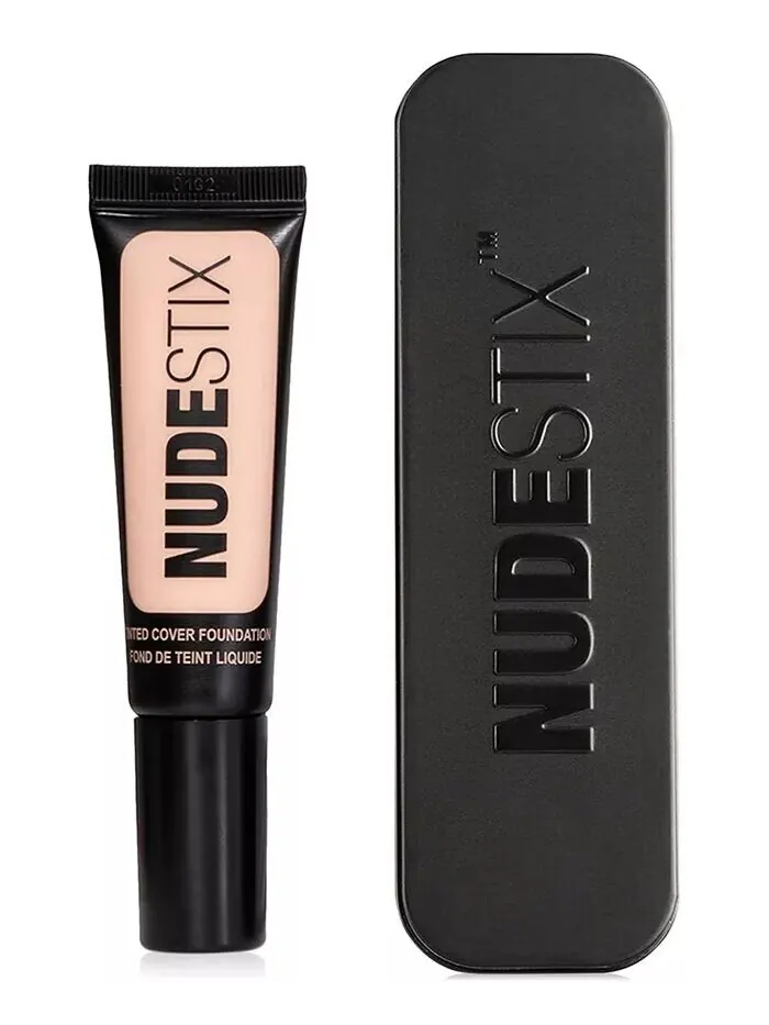 Тональная основа Tinted Cover, 0,68 унции Nudestix, цвет NUDE 3 (light neutral) — изображение 4 из 10
