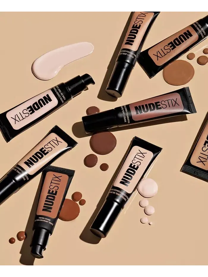 Тональная основа Tinted Cover, 0,68 унции Nudestix, цвет NUDE 3 (light neutral) — изображение 7 из 10