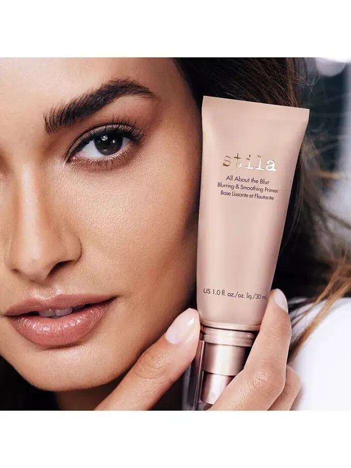 All About The Blur Праймер для размытия и разглаживания Stila — изображение 4 из 7