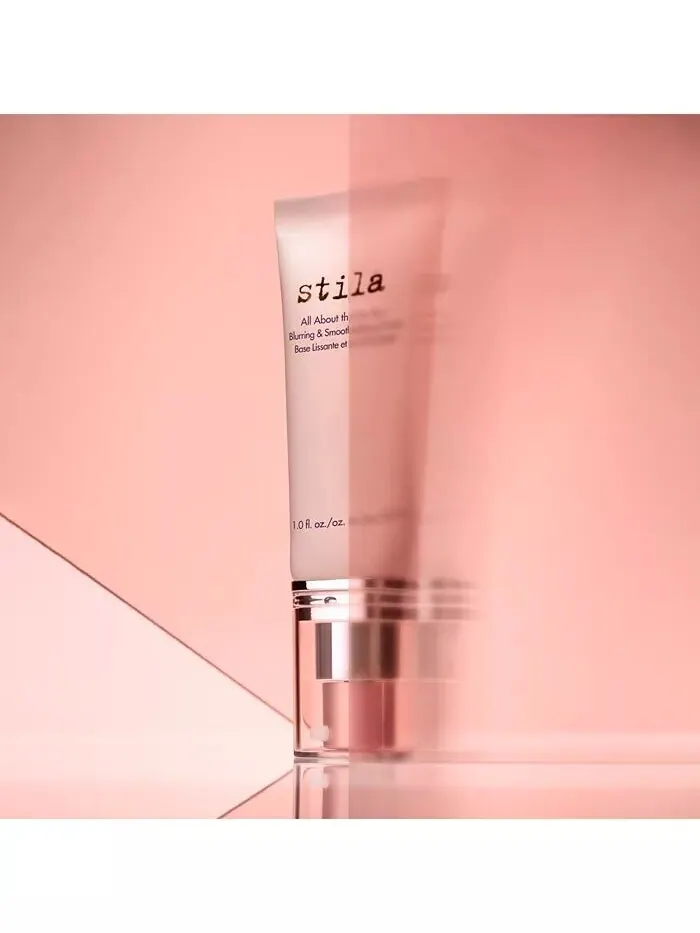 All About The Blur Праймер для размытия и разглаживания Stila — изображение 7 из 7