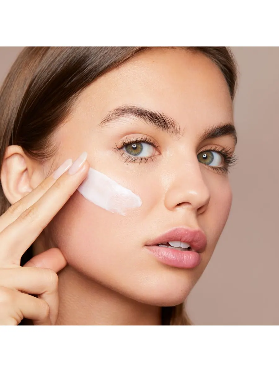 Крем для лица Clarins — Увлажняющий Hydra-Essentiel Silky с двойной гиалуроновой кислотой — изображение 7 из 7