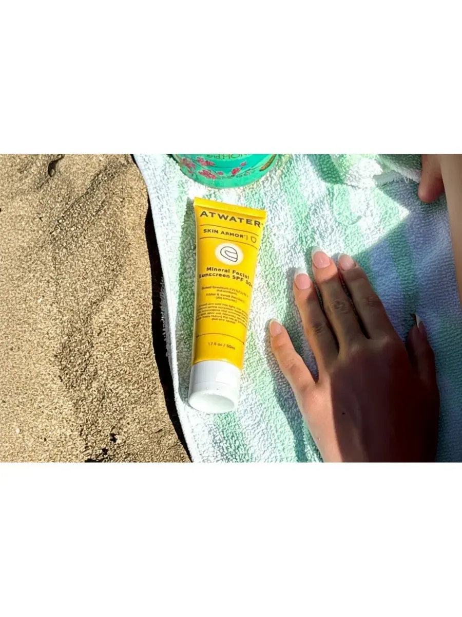 Солнцезащитный крем для лица Skin Armor SPF50 ATWATER — изображение 4 из 7