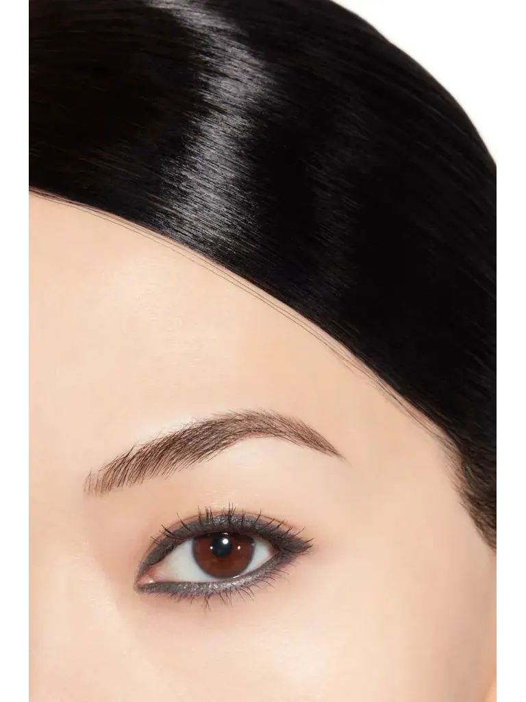 Водостойкий карандаш для глаз Chanel Stylo Yeux, 42 gris graphite, 0,3 г — изображение 3 из 5