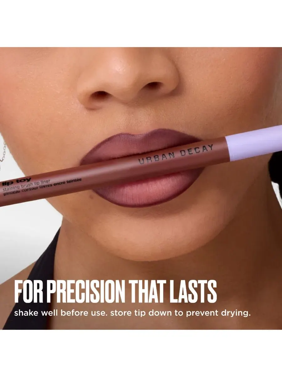 Карандаш для губ с кистью Lip Toy, 1 шт Urban Decay — изображение 10 из 13