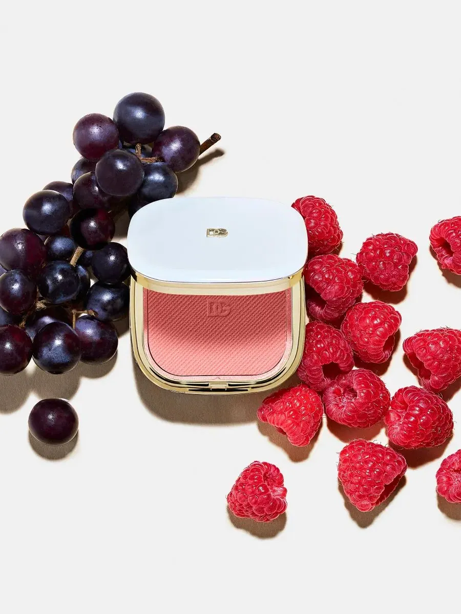 Румяна и тени для век Dolce&Gabbana Cheeks & Eyes Match Refill Lasting, 8 г, 05 Wonderful Strawberry — изображение 4 из 5