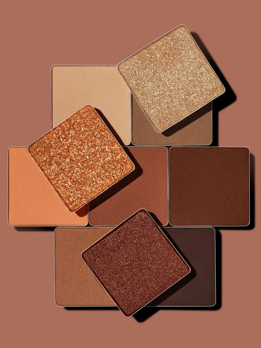 Палитра прессованной пудры Kylie Cosmetics — изображение 10 из 10