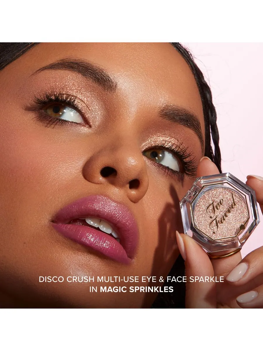 Блестящий мерцающий блеск для глаз и лица Disco Crush Too Faced, цвет magic sprinkles — изображение 6 из 10