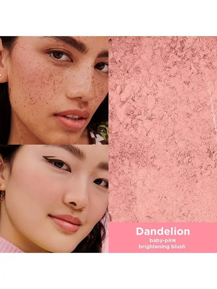 Мягкие шелковистые пудровые румяна WANDERful World Benefit Cosmetics, цвет Moone (Deep Berry) — изображение 2 из 12