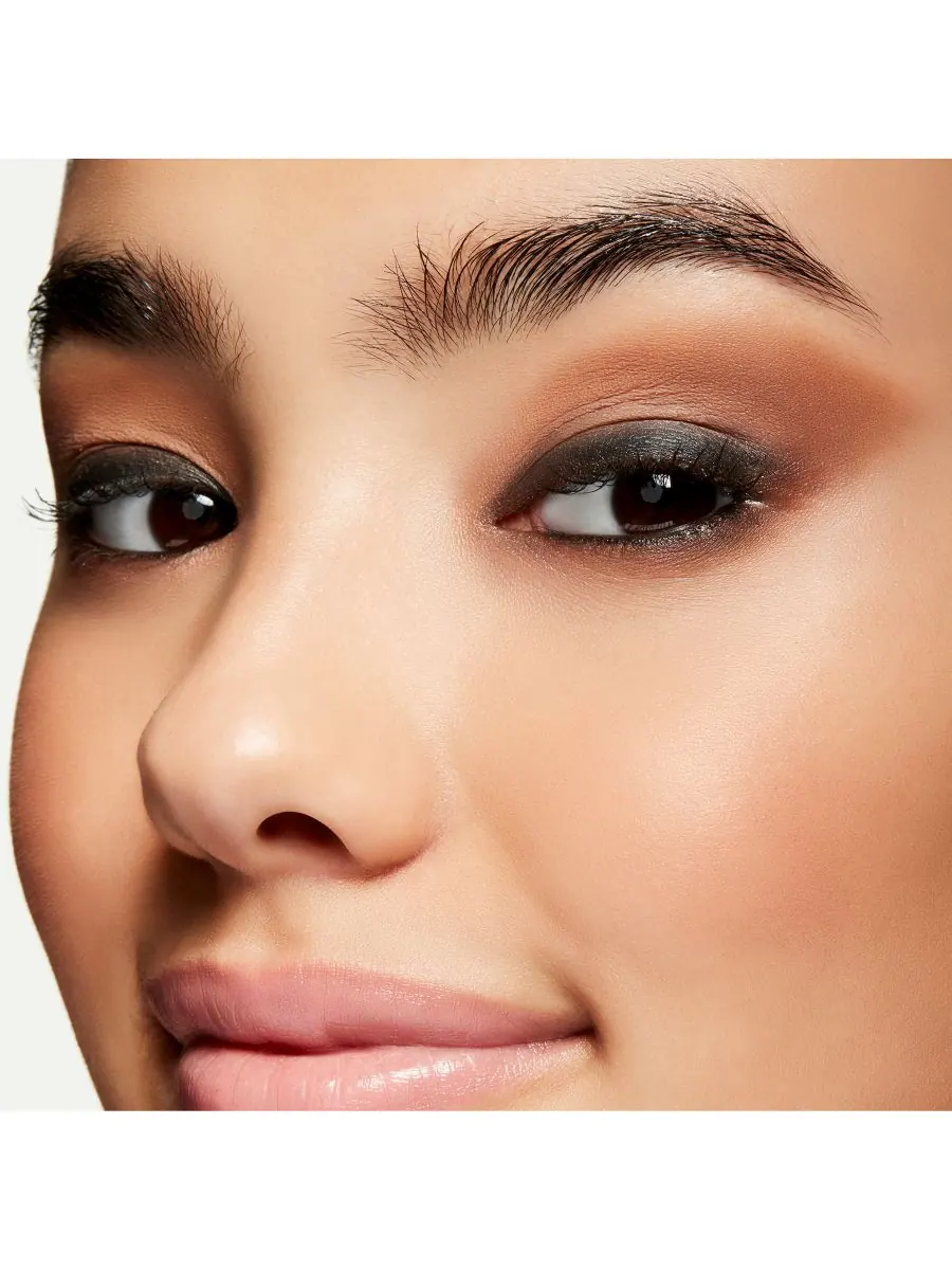 Подводка для глаз MAC, цвет smolder — изображение 3 из 3