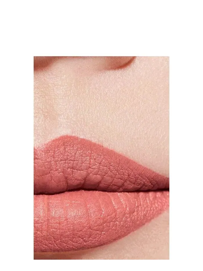 Губная помада Chanel Rouge Allure Velvet — изображение 4 из 7