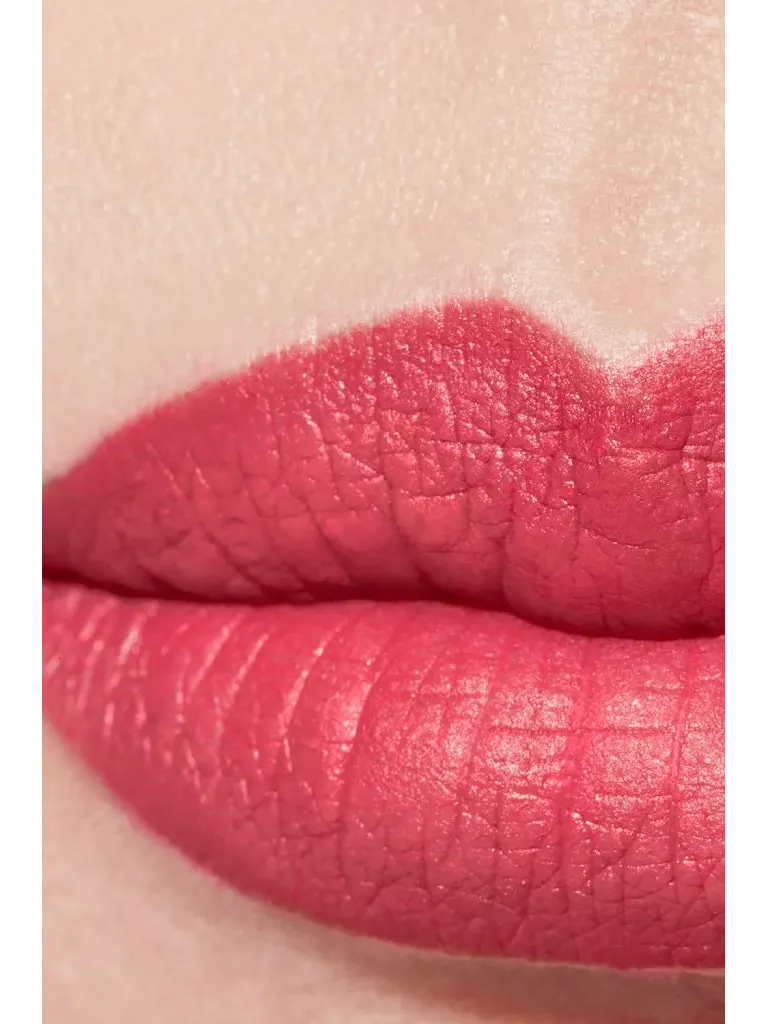 Губная помада Chanel Rouge Allure Velvet, 43 la favorite, 3,5 г — изображение 5 из 6