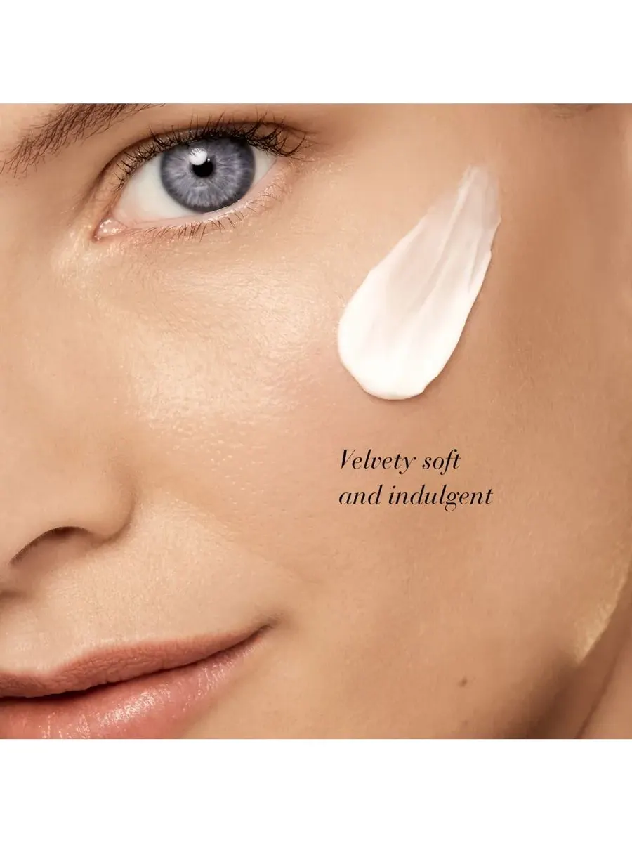Крем для лица Estée Lauder Re-Nutriv Ultimate Diamond Sculpted Transformation Cream, увлажняющий — изображение 6 из 7