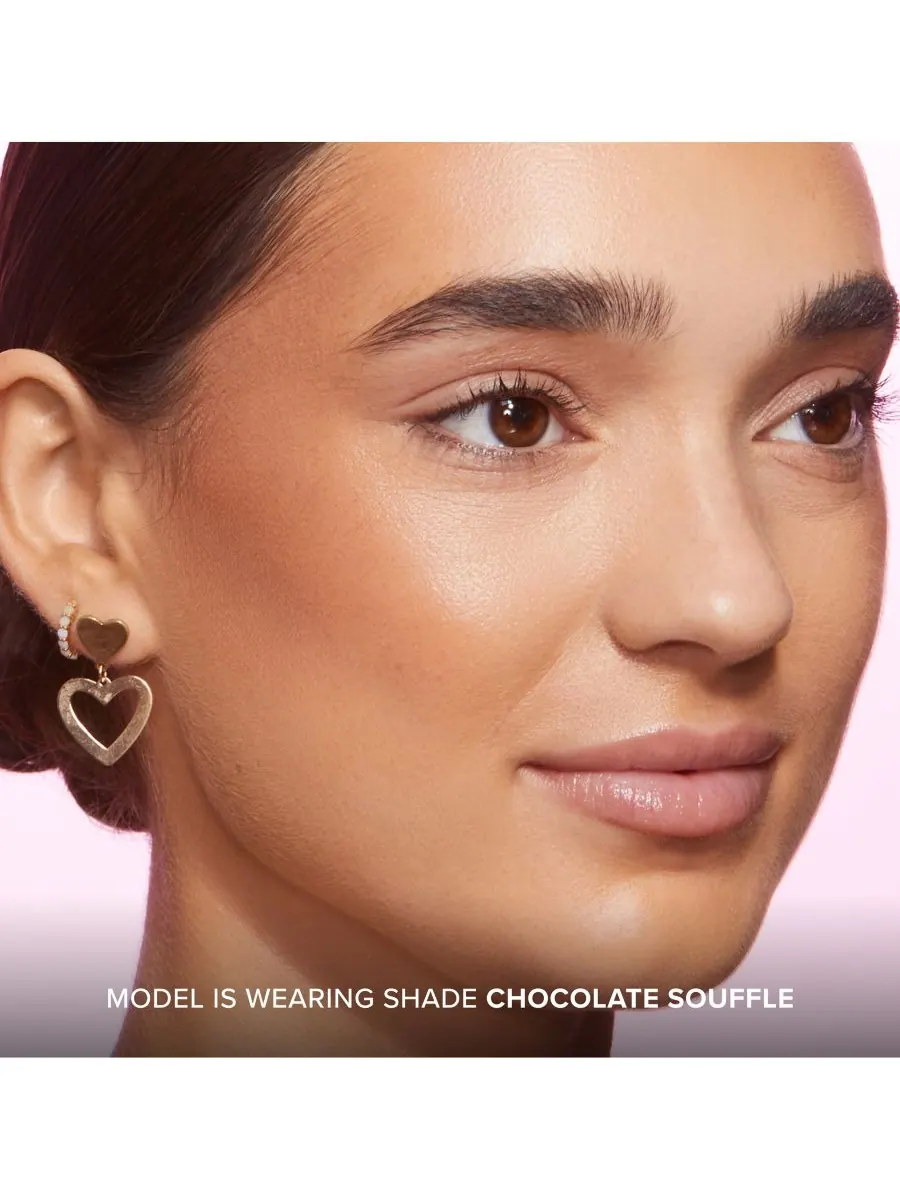 Стик для бронзирования и скульптурирования Chocolate Soleil Melting Too Faced — изображение 6 из 6