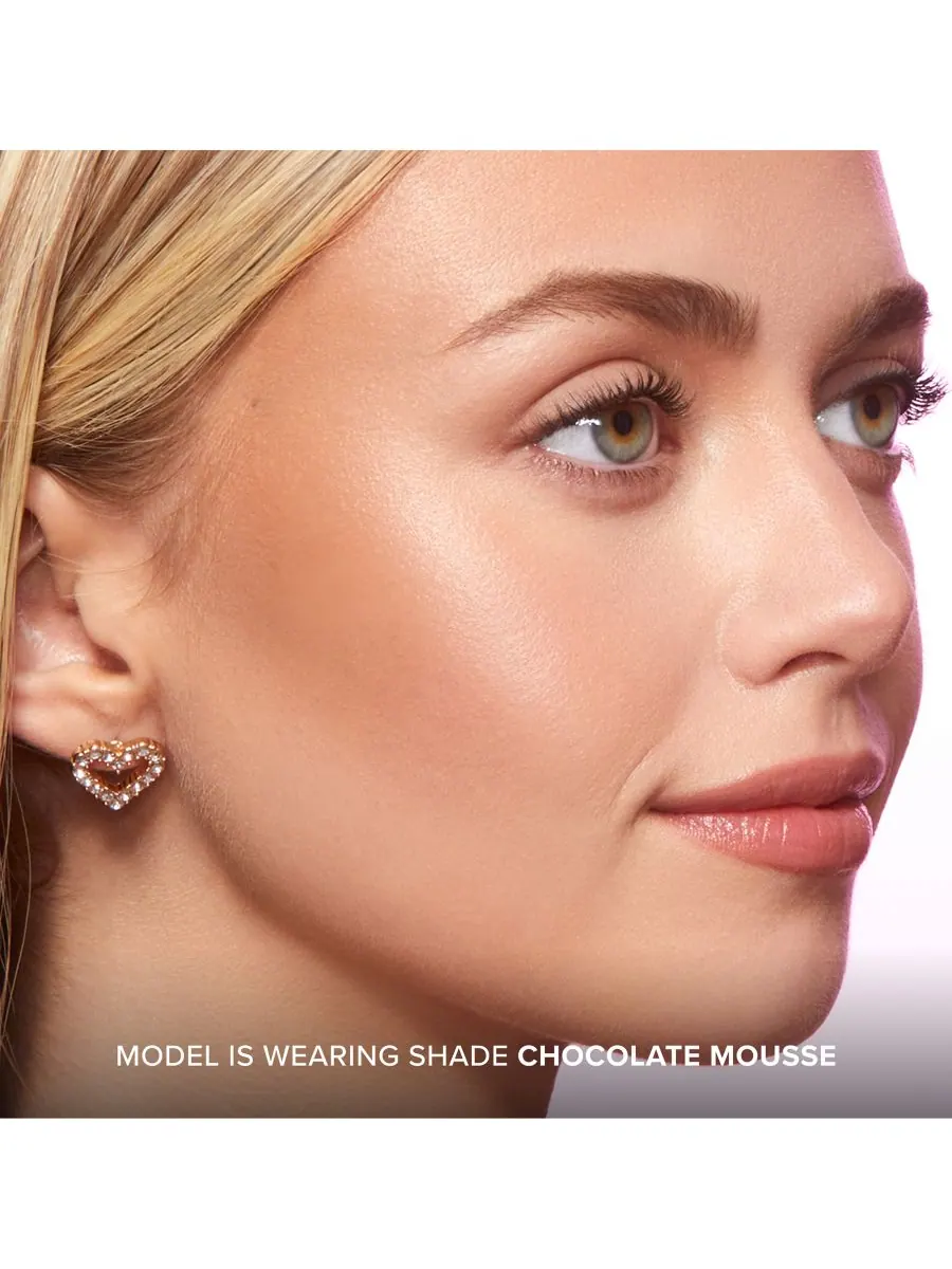 Стик для бронзирования и скульптурирования Chocolate Soleil Melting Too Faced, цвет chocolate mousse — изображение 6 из 6