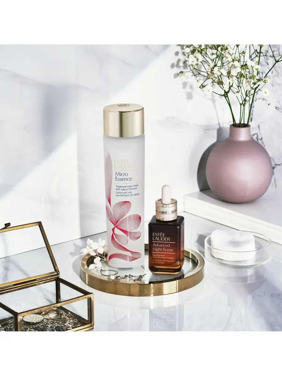 Тоник Estée Lauder Micro Essence Treatment Lotion Toner Fresh с ферментом сакуры — изображение 6 из 6