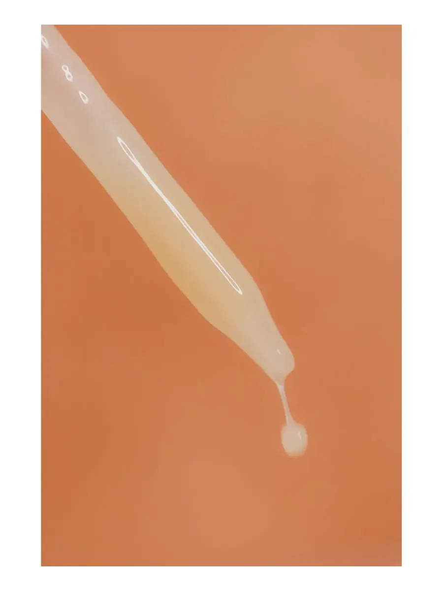 Сыворотка Renu Naturals — Для сияния кожи с витамином С — изображение 2 из 3