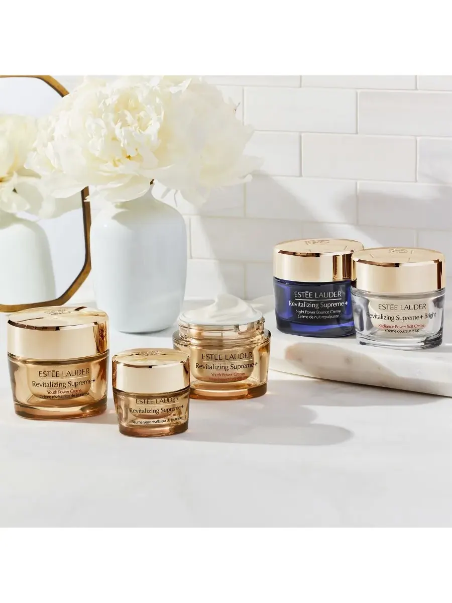 Estée Lauder Revitalizing Supreme+ Bright Сменный блок увлажняющего крема, с витамином С — изображение 3 из 5