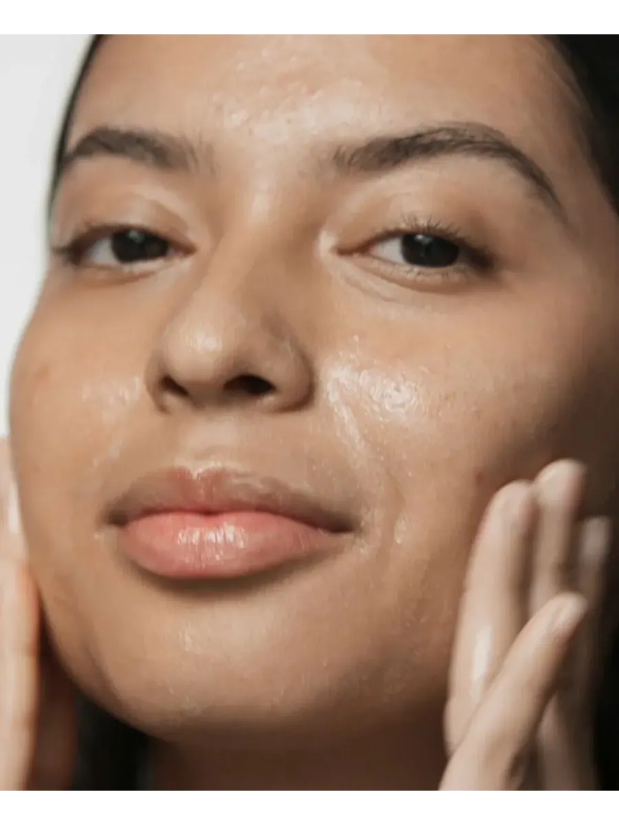 Гель для умывания Clinique — Очищающий гель от прыщей Acne Solutions, 120 мл — изображение 4 из 6
