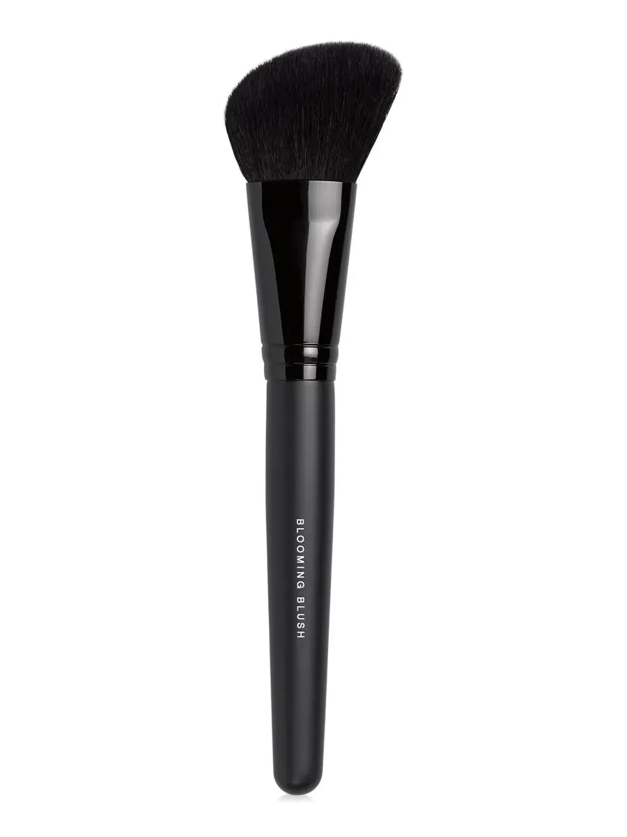 BareMinerals Синтетическая кисть для румян и бронзера Blooming
