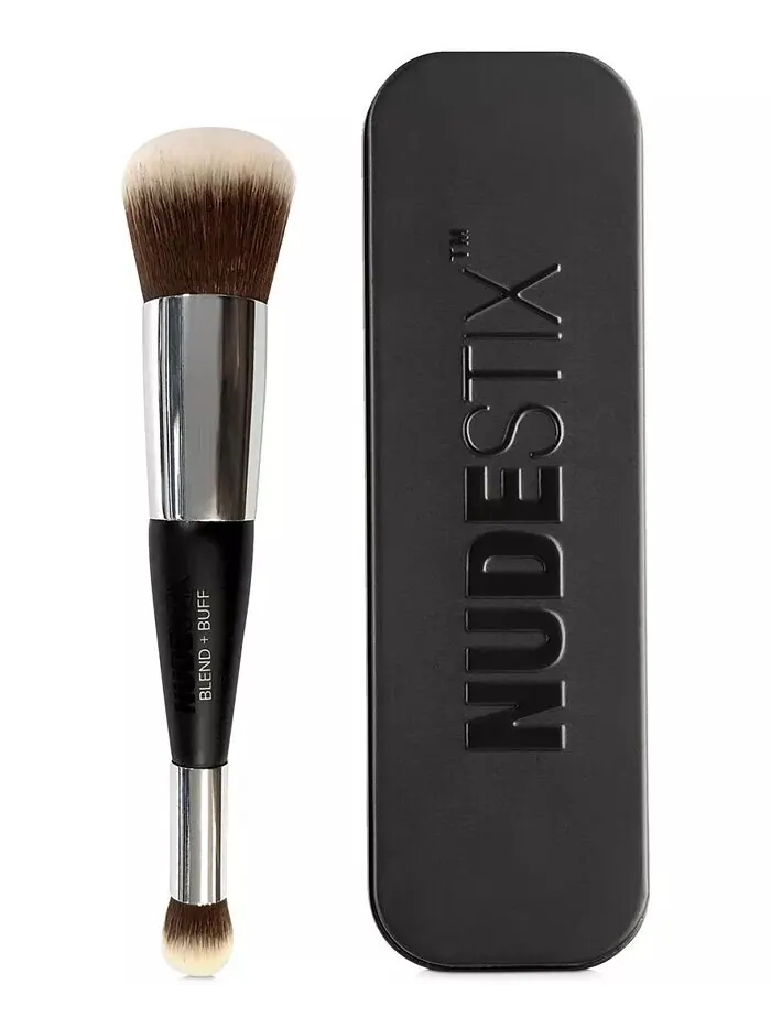 Двусторонняя кисть для растушевки и полировки Nudestix