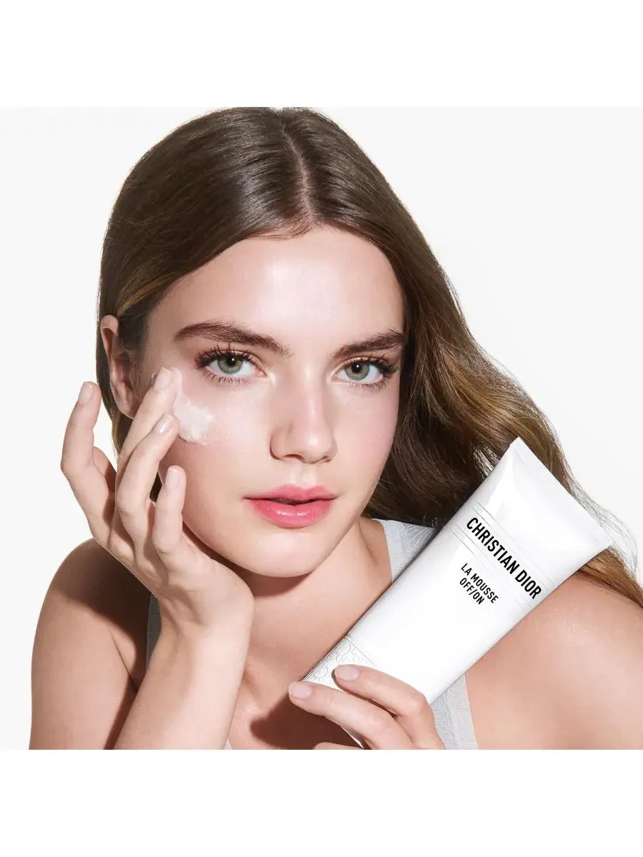 Крем для лица SPF DIOR Пенящееся очищающее средство La Mousse OFF/ON — изображение 4 из 6