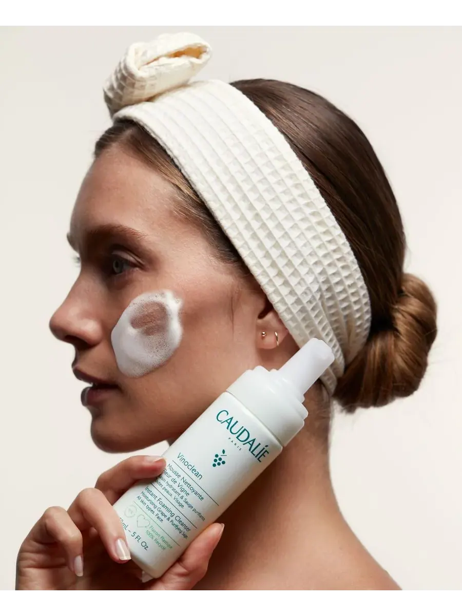 Пилинг Caudalie — Пенящееся очищающее средство Vinoclean Instant Foaming Cleanser, 140 мл — изображение 4 из 8