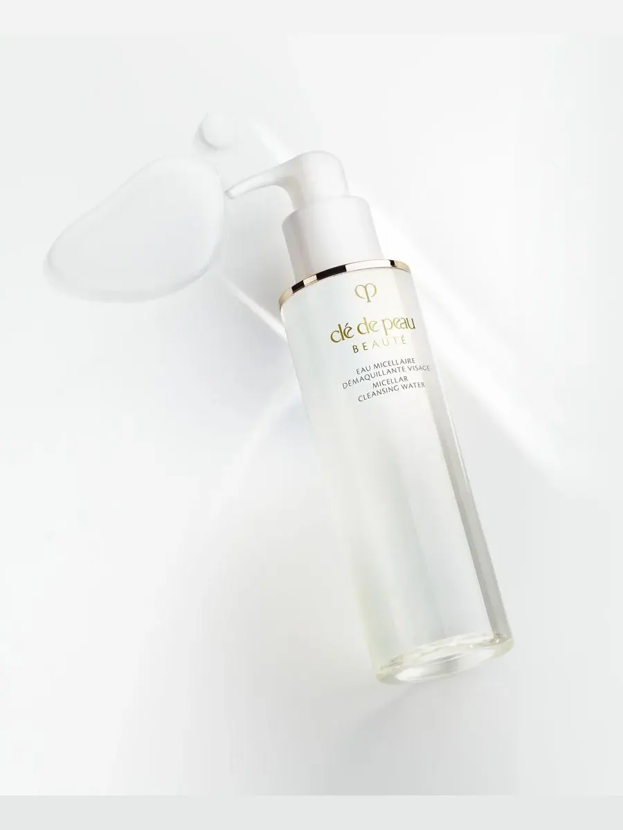 Мицеллярная вода Cle De Peau Beaute — Clé de Beauté Мицеллярная очищающая вода — изображение 4 из 10