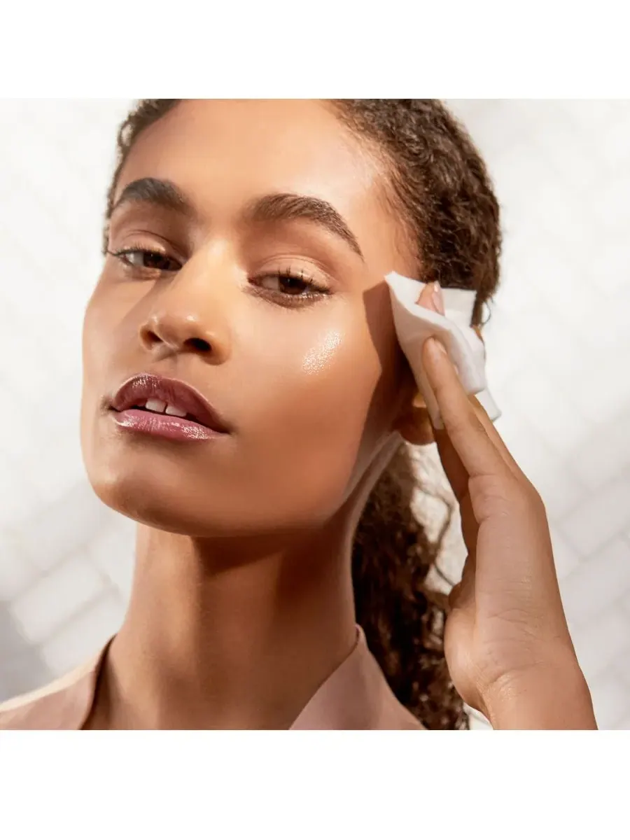 Мицеллярная вода Cle De Peau Beaute — Clé de Beauté Мицеллярная очищающая вода — изображение 9 из 10
