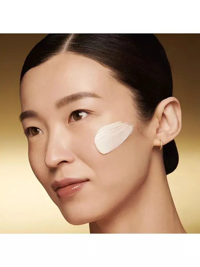 Крем для лица Estée Lauder Re-Nutriv Ultimate Lift Регенерирующий увлажняющий — изображение 2 из 8